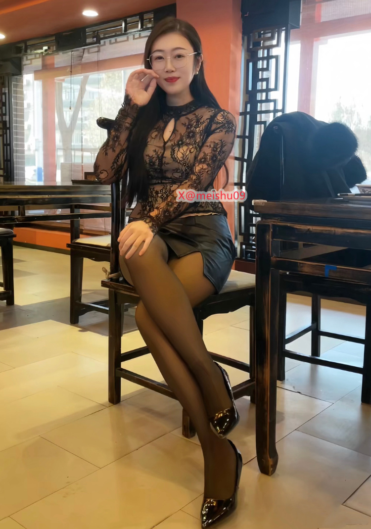 我没有在等你，也没有喜欢上别人…… https://t.co/OiV66zbNLh