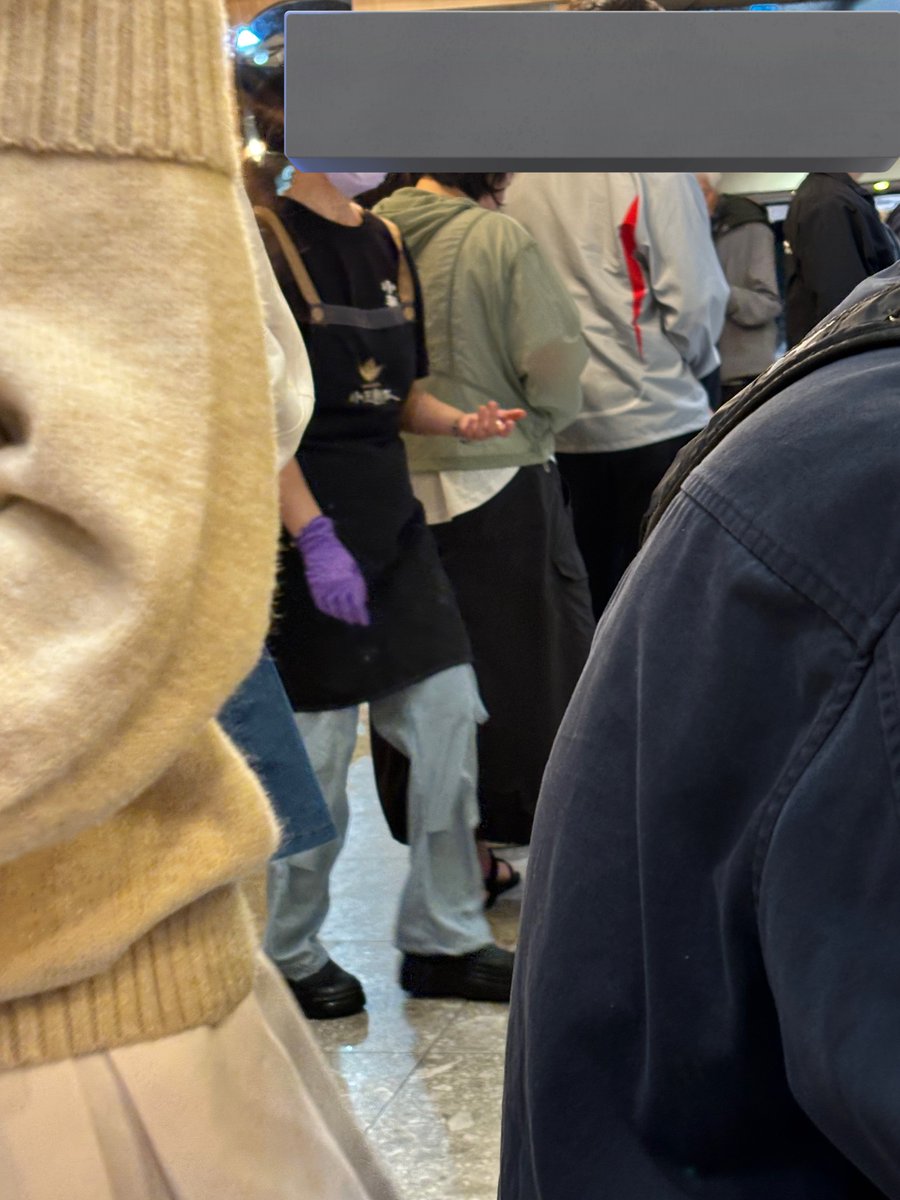 一大早
小王煮瓜好多人
沒吃過來朝聖 https://t.co/tbclxdPtmw