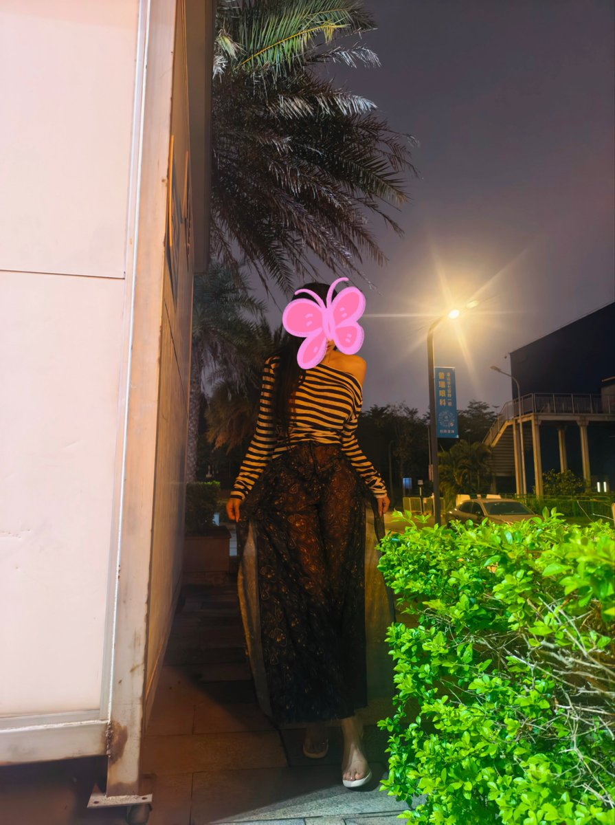 新鲜热乎的买家秀
真实人妻大美女@mi_3344 

#户外露出 https://t.co/TzZ4YUxXWA