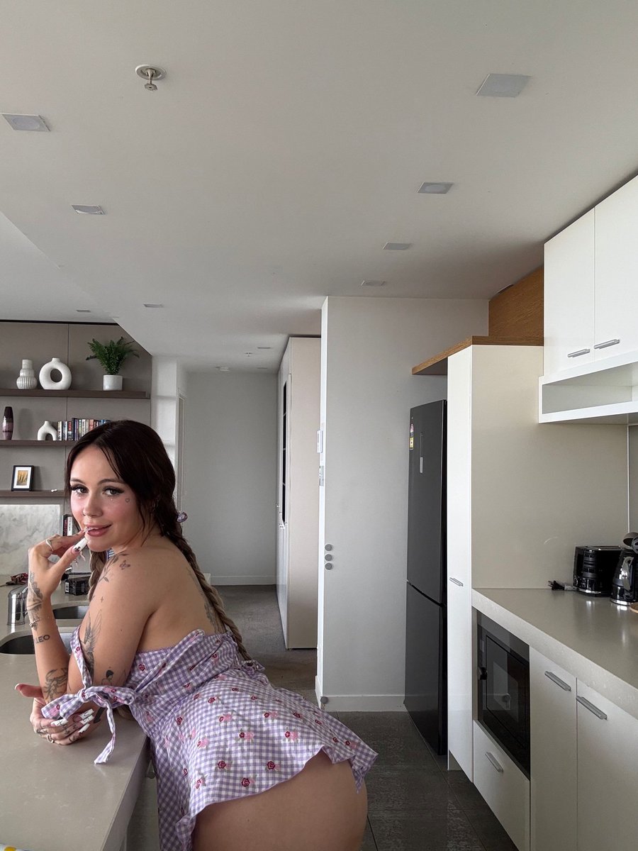 wifey material? 
spoil me hereee https://t.co/en8Rfeorbi https://t.co/TEZxnTuQWA