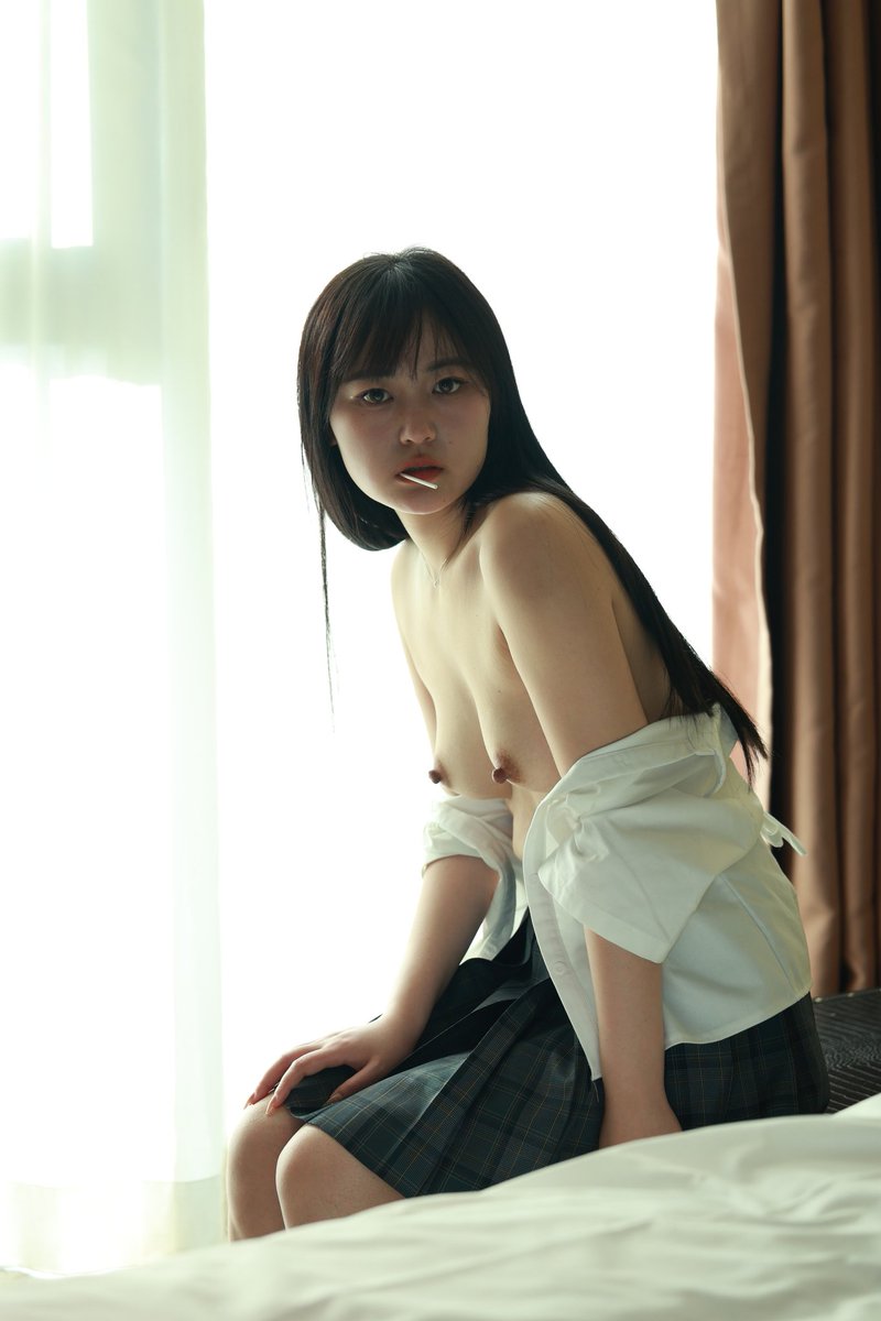 白虎小姐姐糖糖，完整版套图245P https://t.co/6yiZtMEFMj