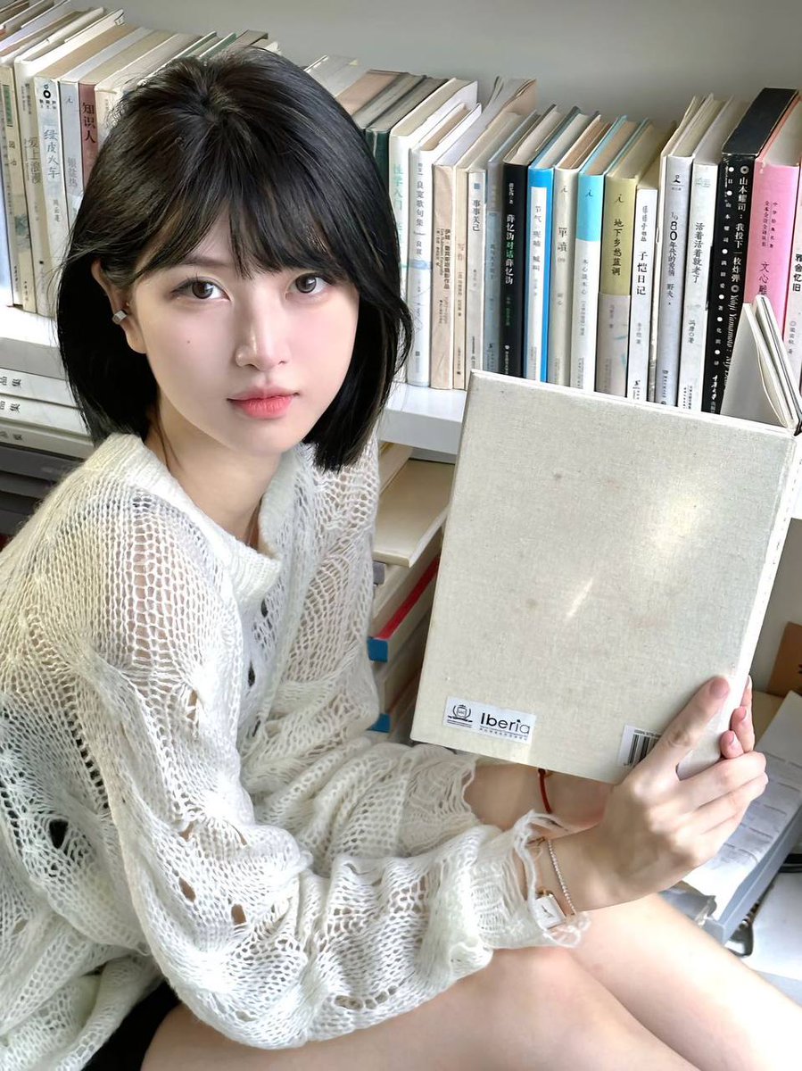 🌈沪🔝甜美少女

𝟎𝟑 𝟏𝟔𝟖 𝐃 
关键词条·甜美女友感 

清纯洋气 气质初恋  女友感 双商高

法学专业 副修传播、哲学  健谈有趣
·如沐春风质感绝胜·卦相生财

Tg🛰️全国在线看图群交流群精彩反馈在内☞:https://t.co/bicTLlU72l https://t.co/nf2Cz4BDyF