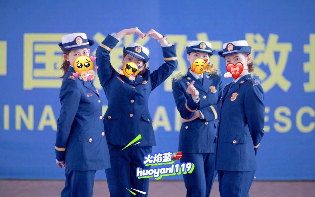 我们站的美女还挺多的！
就是天天看着那些消防小哥哥，给我们都弄的不上不下的… https://t.co/x5o3nrEedK