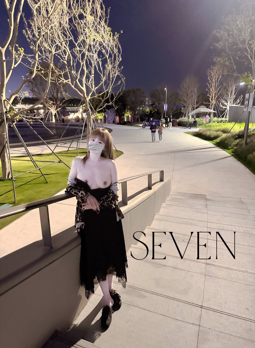 当不穿内衣成为习惯……. https://t.co/p7jVvjFCO7