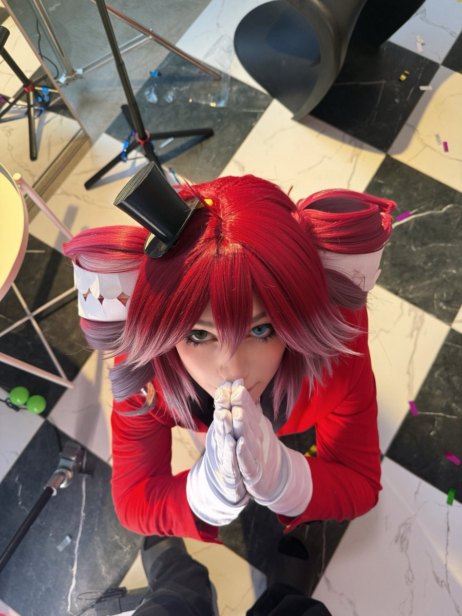 Caine Teto🦷🥖 https://t.co/lylvFqKkQn