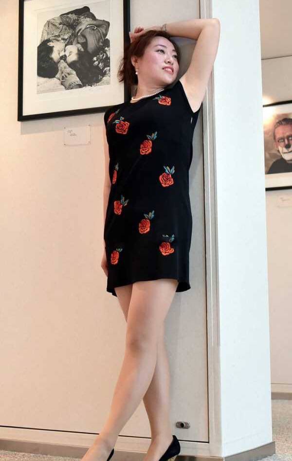 丰满的熟女大姐迷情妩媚，身材超好美腿迷人魅惑 https://t.co/8dhHJjwyGJ