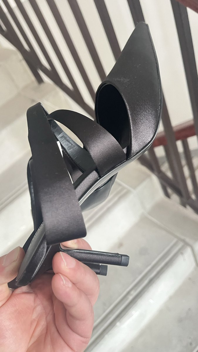 扫楼进行中 https://t.co/LHlHbh4ABu