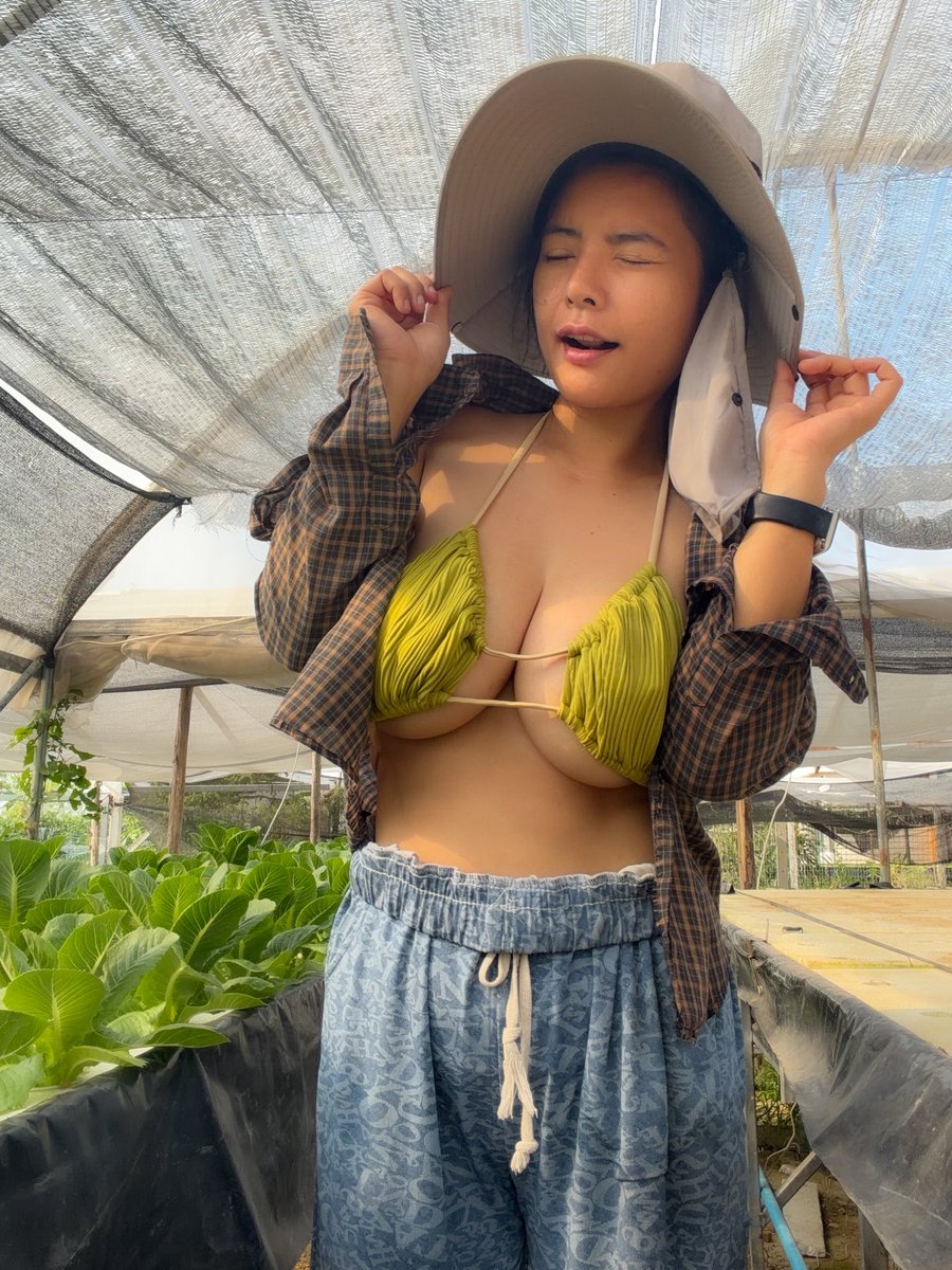 🏖️ SUMMER นี้มีซี๊ด! กิจกรรมคอลเสียวสุดขีด 💦
แจกจริง! แค่ทำตามนี้
💎 เปย์หลักร้อย ฝาก + เดิมพันเพียง 100.- ขึ้นไป
🎰 ลุ้นเลขยูส เลขท้าย 3 ตัว ลุ้นได้เลย!
👉 ใครดวงเฮง  รับสิทธิ์ "คอลเสียว" ตัวต่อตัวทันที! 🔞
👉 เข้าร่วมกิจกรรม 🆔 @SuperVip147 
👉 https://t.co/RJBexXwE9y https://t.co/yjY2krJ6Iv