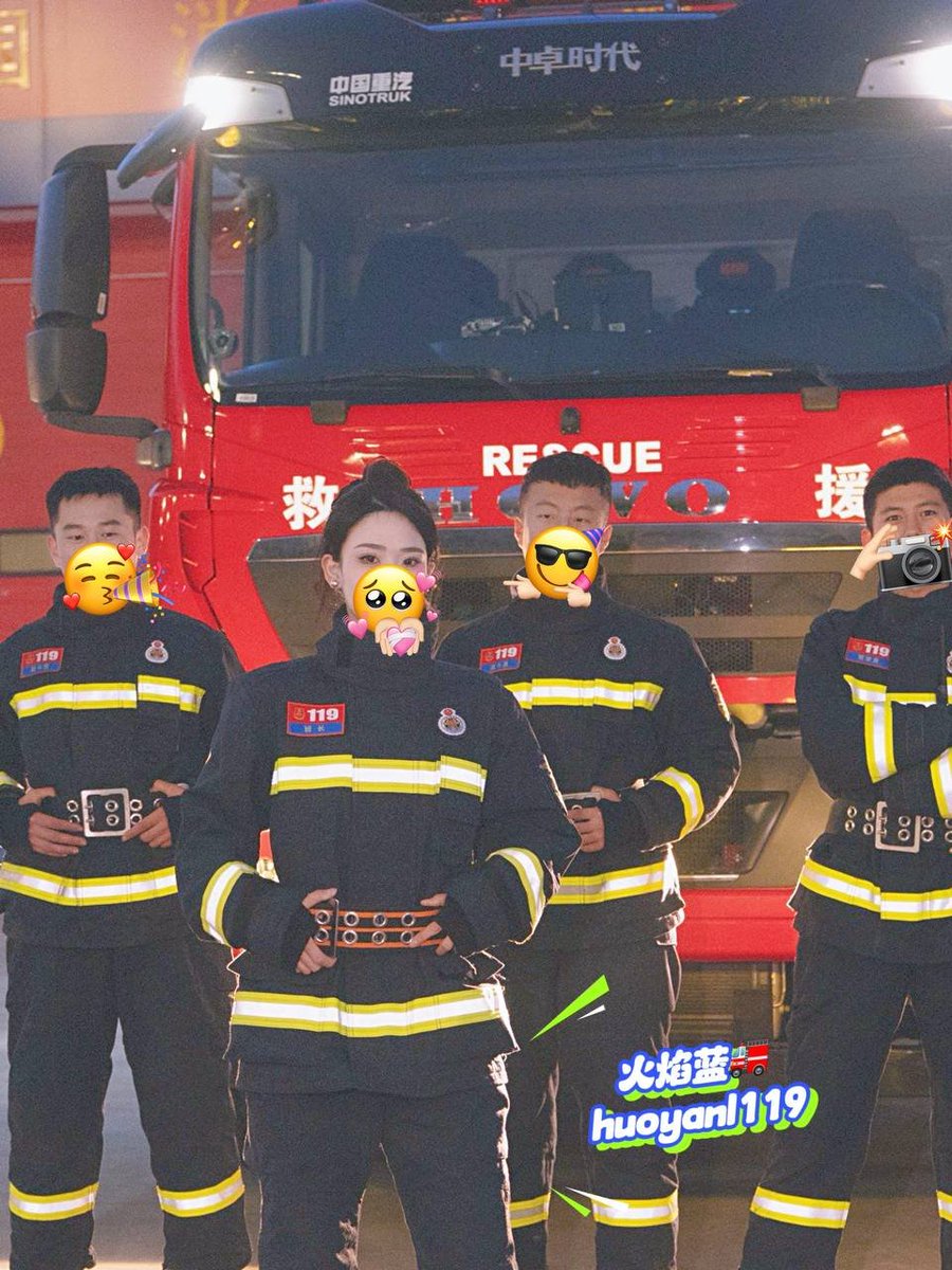 古有三英战吕布，那我猜，你们想看貂蝉战三英…  

我要不要试试… https://t.co/UenJyebQ1R