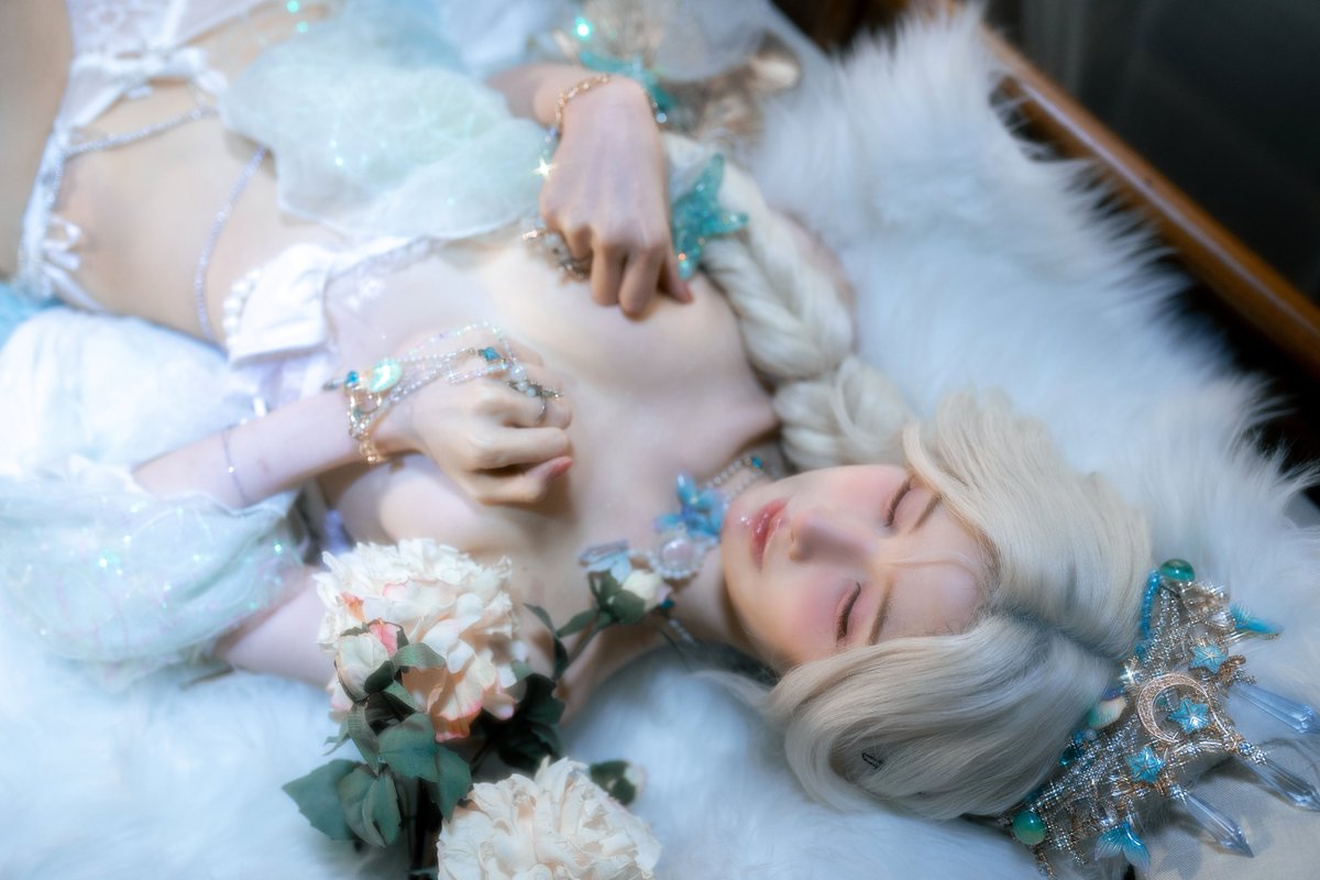 冰公主 https://t.co/RQHucxLD31