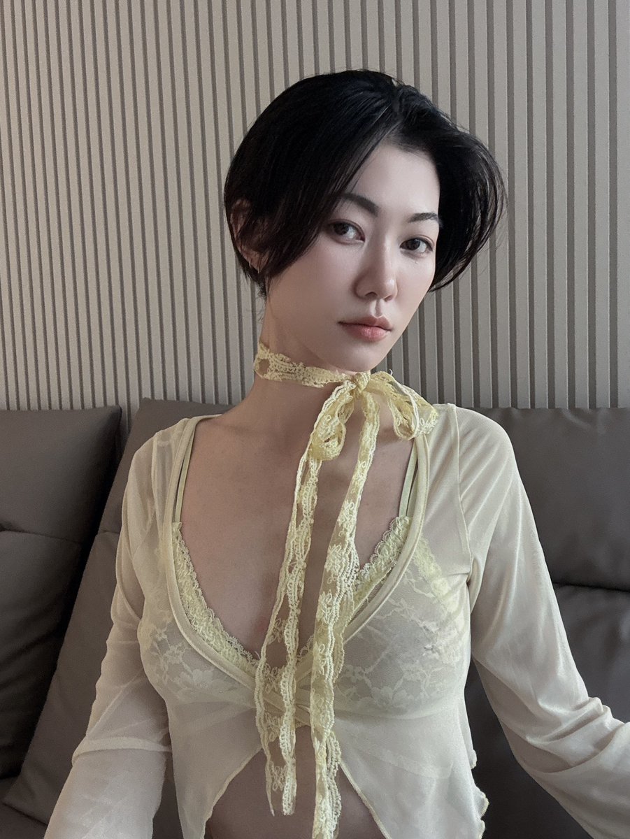 No boyfriend since BIRTH 🥺 https://t.co/1A05NypDNy