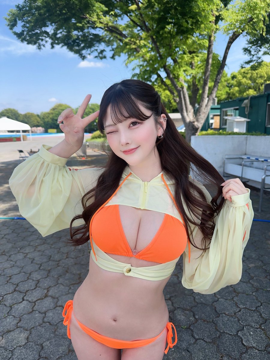 #フレッシュ撮影会 ありがとうございました🧡

今年初プールお天気良くて気持ちよかった☺︎ https://t.co/UK6UkCk1nv