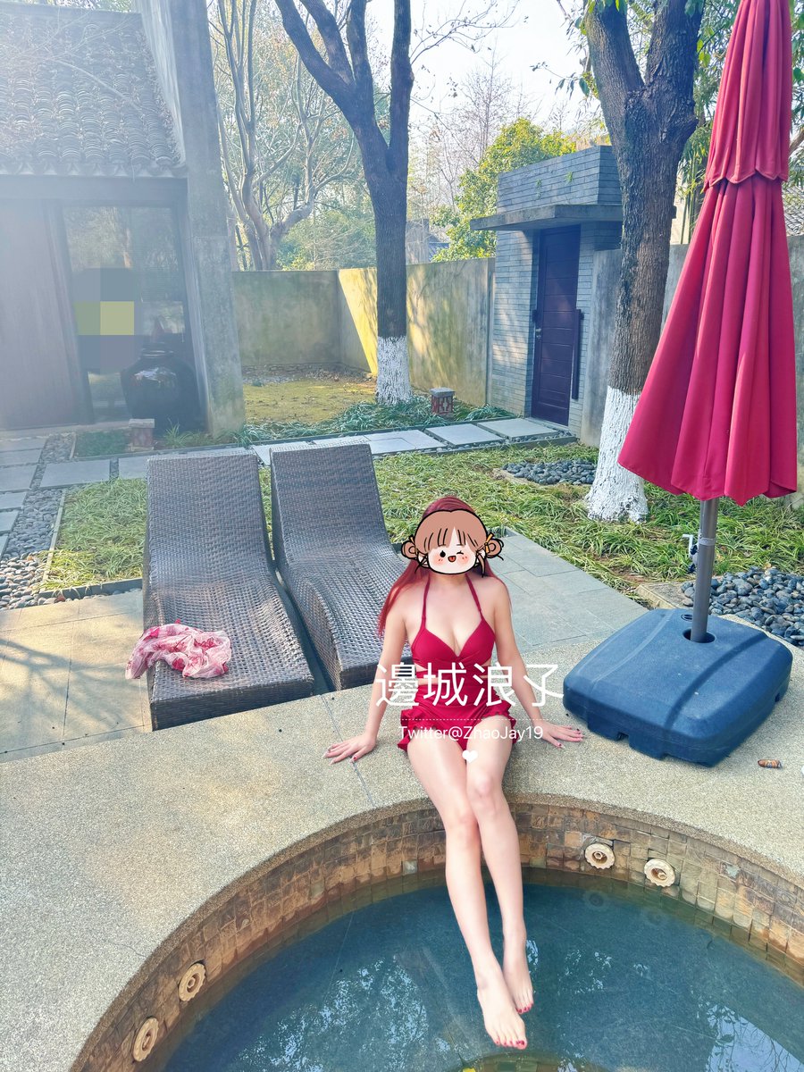 😘泡泡澡 游个泳，晚上小酌几杯！ 又是安逸的一天~ https://t.co/9YeL9BQih4