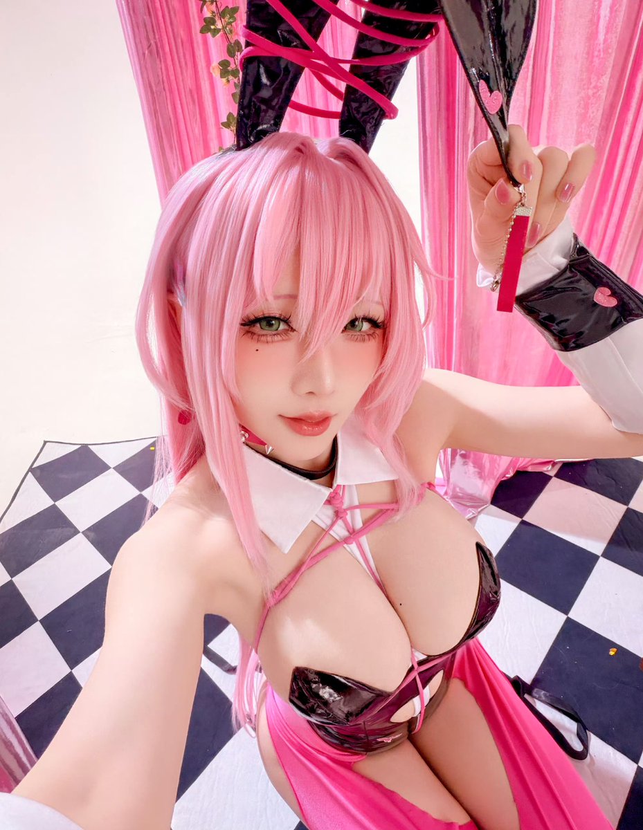 Ciallo～(∠・ω< )⌒☆ https://t.co/T1pWGmkpRb