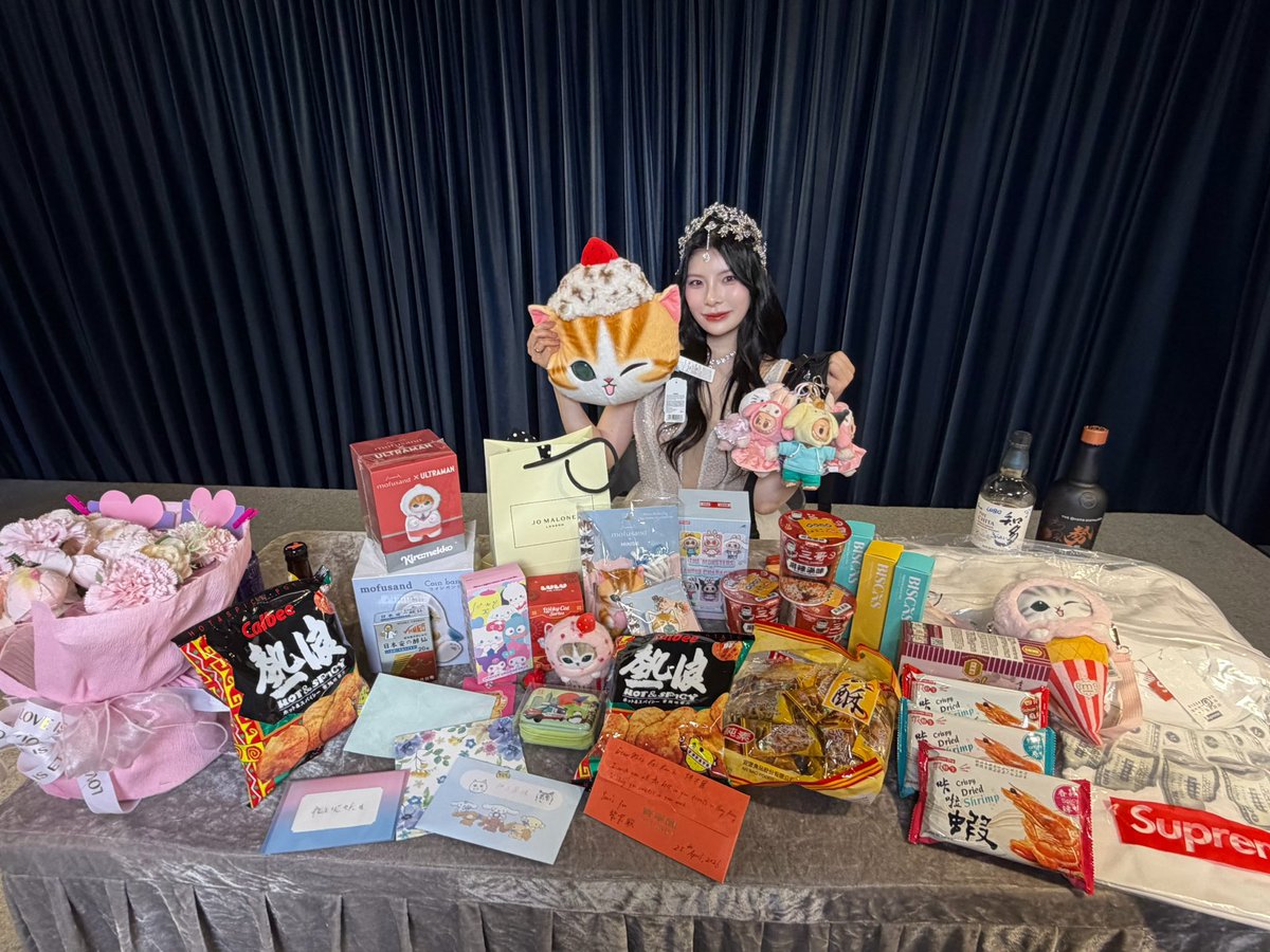 香港イベントありがとうございました🇭🇰
幸せ時間でした🩵またね🫶🏻 https://t.co/vLENsnch2c