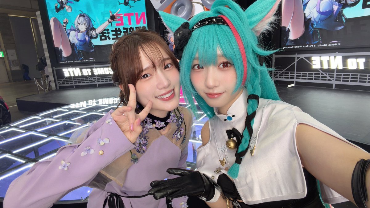 なんと共演させて頂く機会に恵まれてしまったので、恐れながら内田真礼さんとお写真を撮らせていただかました！嬉しい！！

まれいたそが横にいる、、、という状況に緊張しました！ https://t.co/m5OgPOGa4o