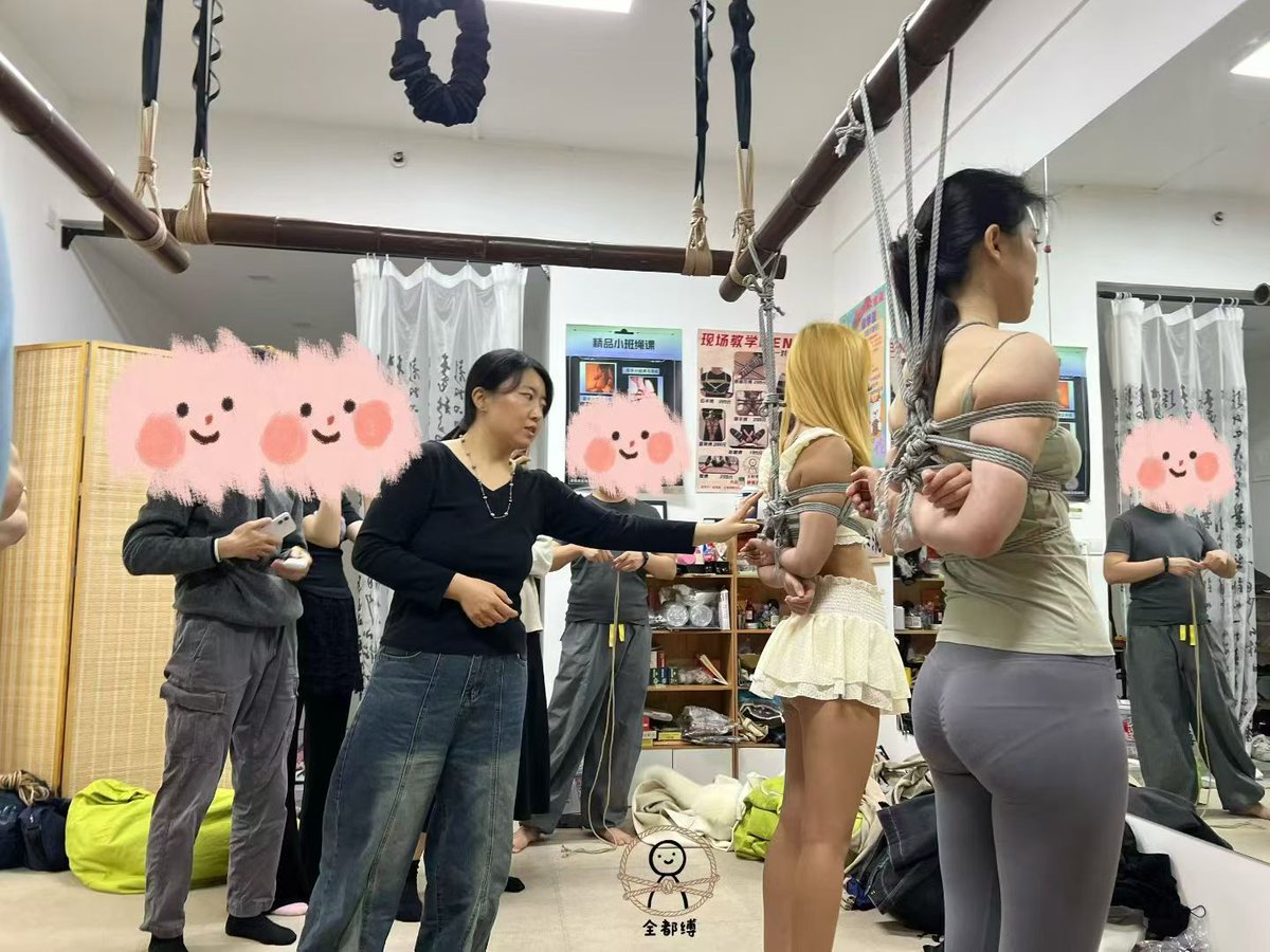 4.11&amp;12 @Mosaiccat1 猫猫老师两日工作坊精彩回顾👻 https://t.co/Q5tFxqfD2m