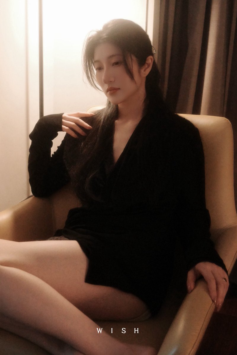 姐姐看看我@yay4ur https://t.co/EPPLENkWql