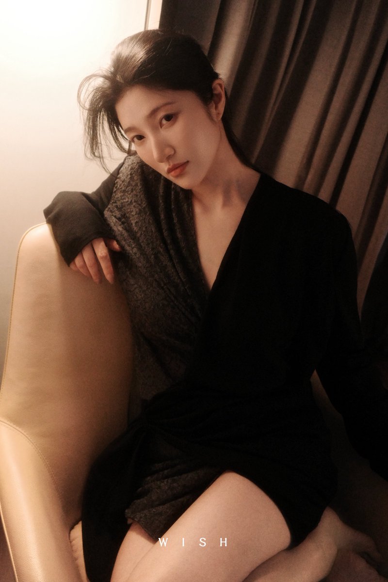 姐姐看看我@yay4ur https://t.co/EPPLENkWql