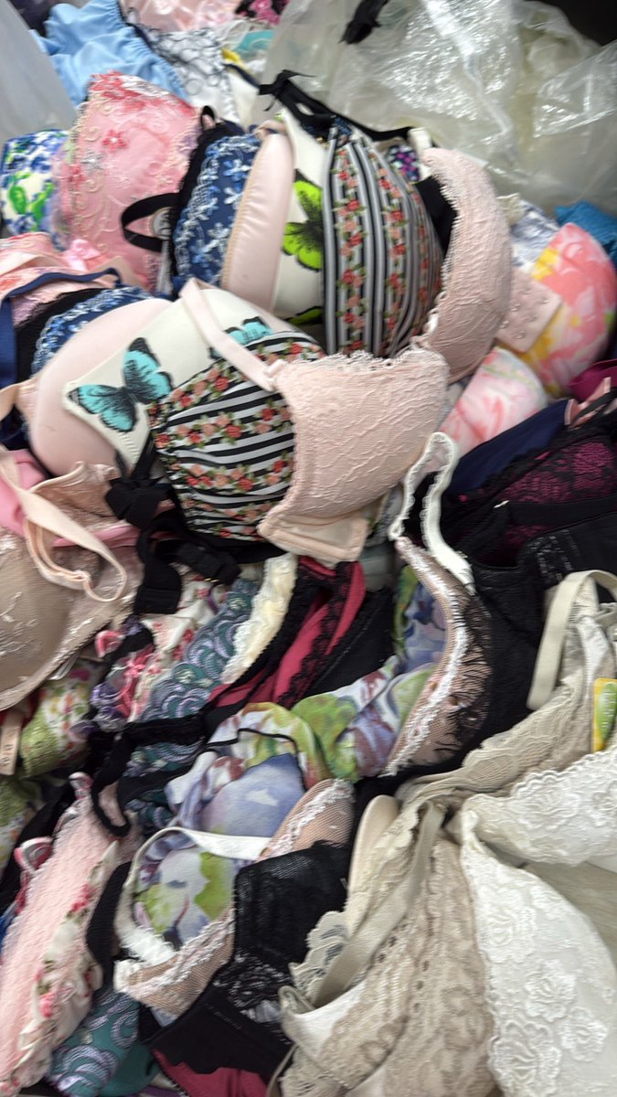 #清倉
十件內衣送十件內褲1500 #原味

不要原味 減一百款

以上20件不要原味🪿🉑貨付 https://t.co/eokCAu3tlM