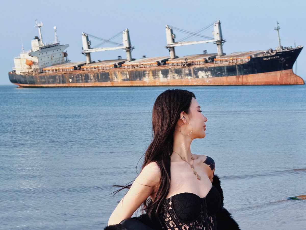 姐姐也不是天天都在调狗...
#济南女s 18 19 #北京女s 20-24
@ToBuerma            @ToBulaer 
@KawasawaSen    @BulmaList https://t.co/NWuUyWvhv3