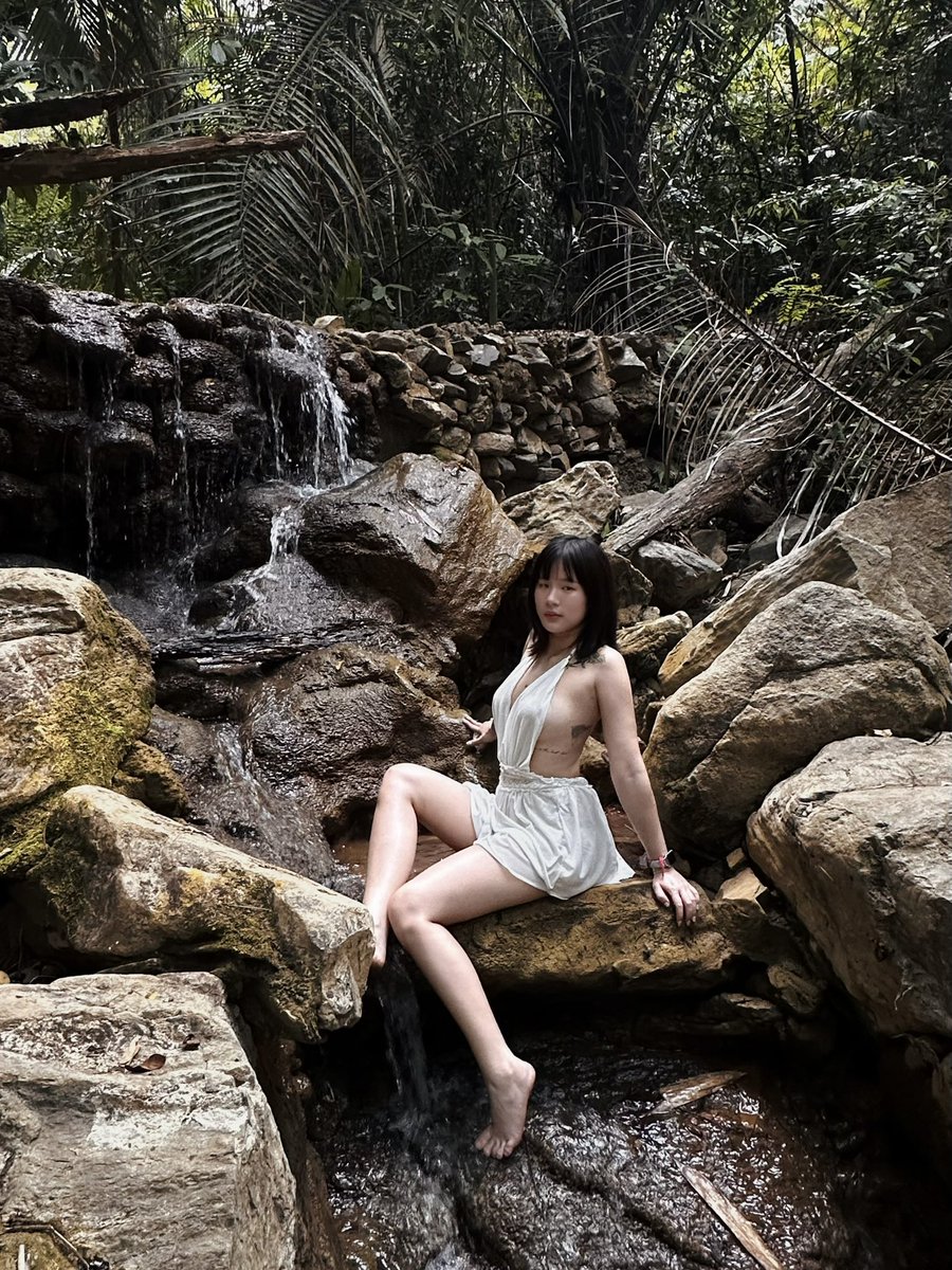 💦 https://t.co/YAFlEHOf5Y