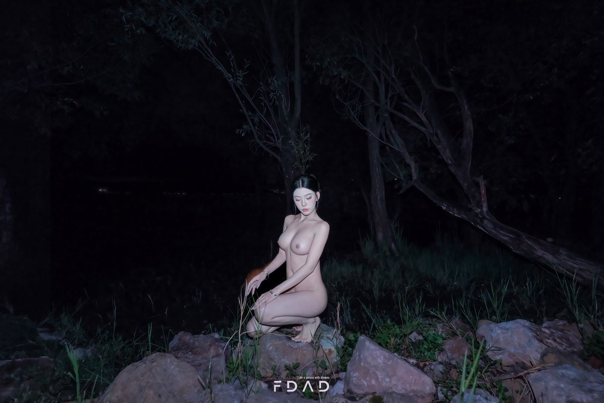 洱海 #约拍 #裸体 ＃人体模特 ＃户外漏出 #巨乳

📷@FDAD6999
@DnewHome  @Fengsiyuan @wqganenshi_ https://t.co/KrbUTNG5Fq