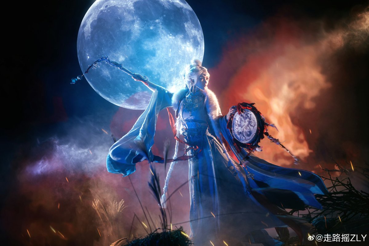 摄影现场抓拍的太牛了吧。 https://t.co/iwbrOpsNtf