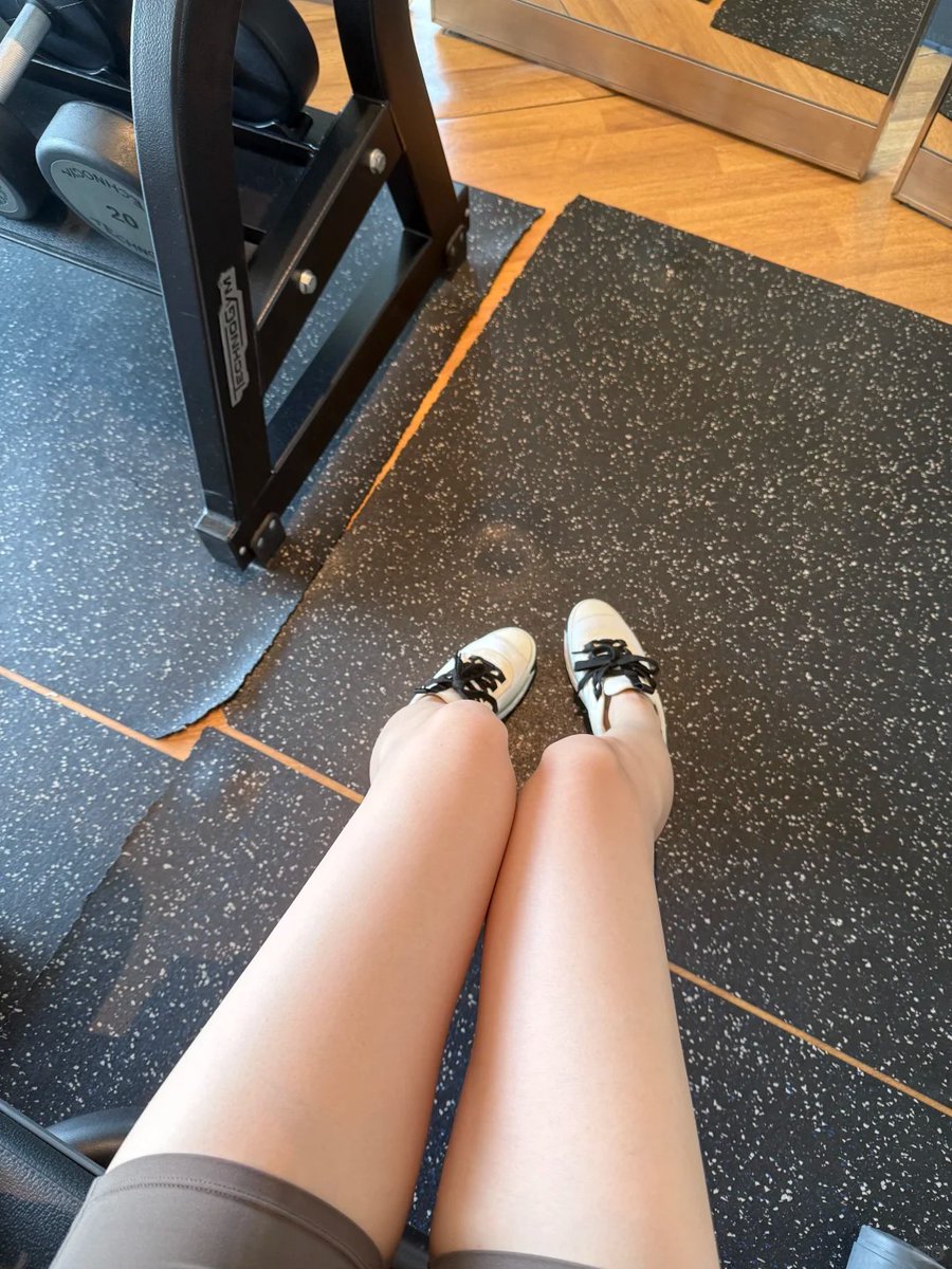 好久不见 https://t.co/uxNmdbQodU