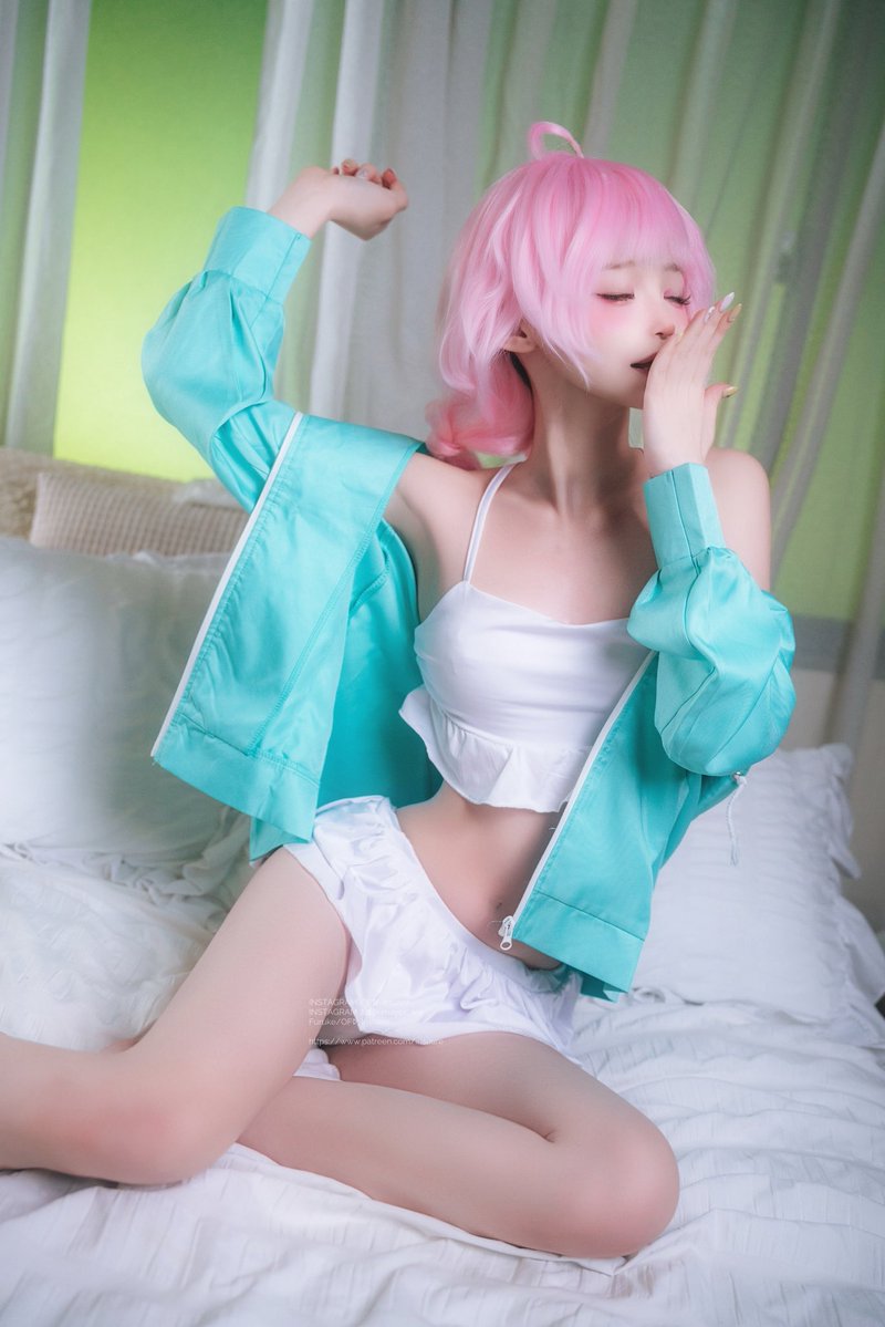 🛏️💭 https://t.co/AsOQgf1Kq5