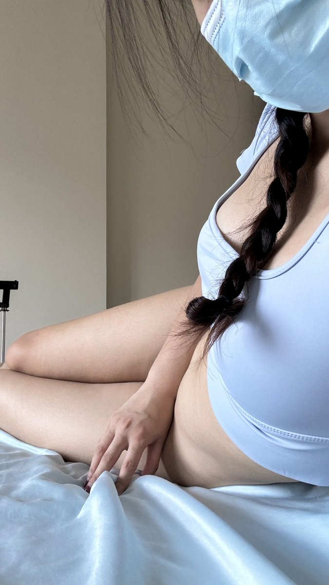 运动装

女大学生的反差日记(107)
@smlnzhl 
@SMInZhl https://t.co/0OFSLW0CdO