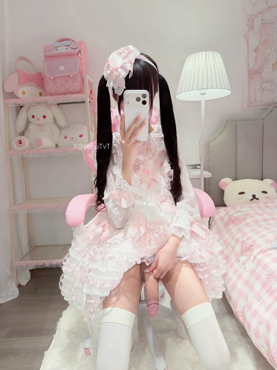 很喜欢的一张 感觉割裂感好强哈哈 #男娘 #萝莉 #ts #cd #伪娘 https://t.co/qJkem243DE