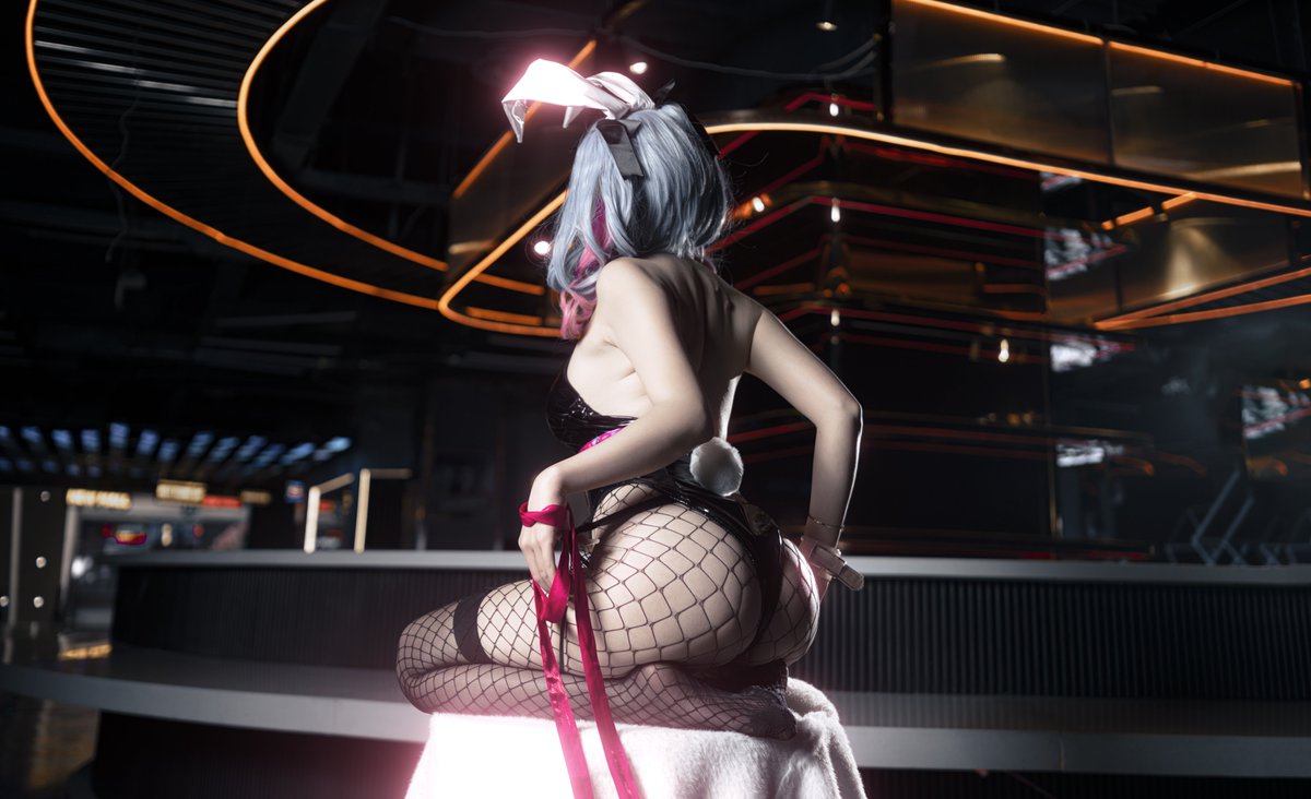 大屁股！！！兔子洞
📷：@yangmoureng817
 
@Fengsiyuan
@DnewHome
@wqganenshi_

#昆明 #初音未来 #屁股 https://t.co/cdLO85hYEt