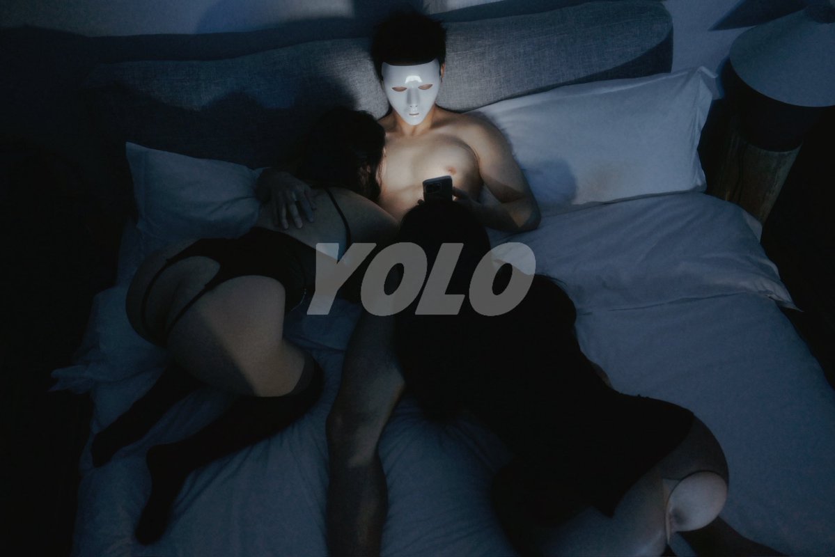 感觉她们应该都挺开心的吧，嘻嘻 https://t.co/8dWMyIgtjd