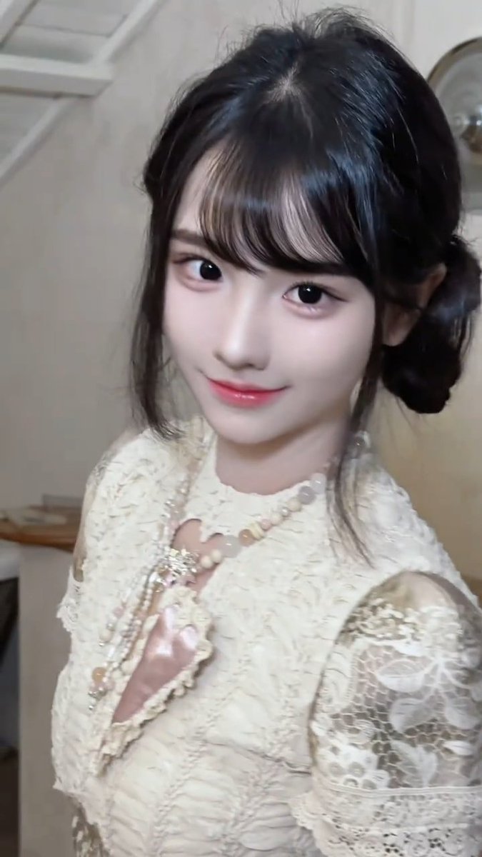 好久不见  都谁在  
  
开脱！！！！                    

        上供 ！！！！  

               Luo照  实况！！！ https://t.co/wpoIl6zaaW