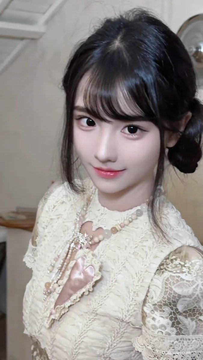 好久不见  都谁在  
  
开脱！！！！                    

        上供 ！！！！  

               Luo照  实况！！！ https://t.co/wpoIl6zaaW