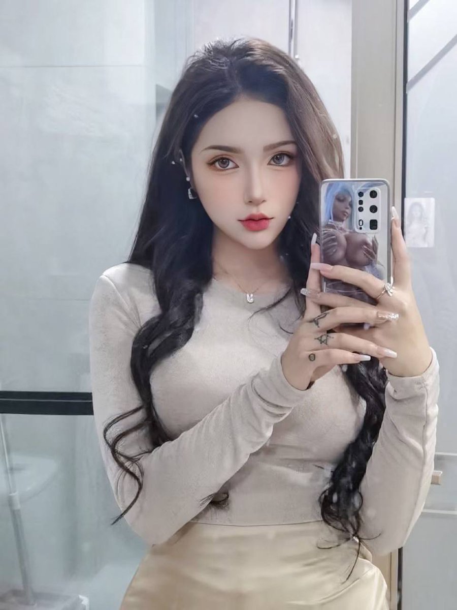 #苏州

175混血模特❤️
年龄：02年
身高：175cm
真🐻：36E
真人真照🔥好不事人间尤物
让你有不一样的体验
#御姐

总有一款会让你上头👉https://t.co/npgR03fGIS https://t.co/oAoh2HG32s