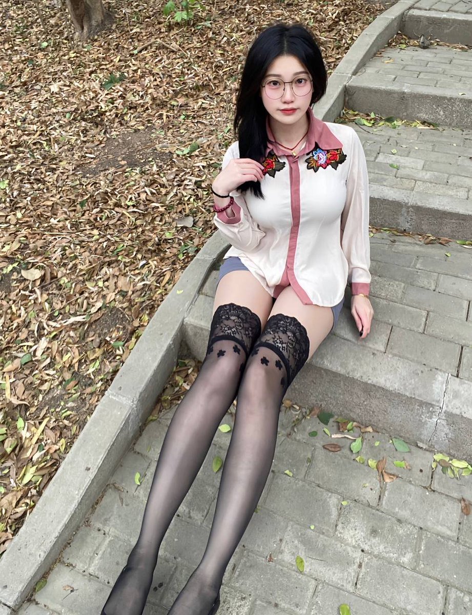 腿型好看吗....第一次尝试野外… https://t.co/ixM2ZDtG2i