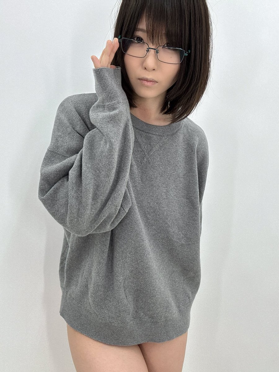 ちら見え https://t.co/WsqpH1w5A0