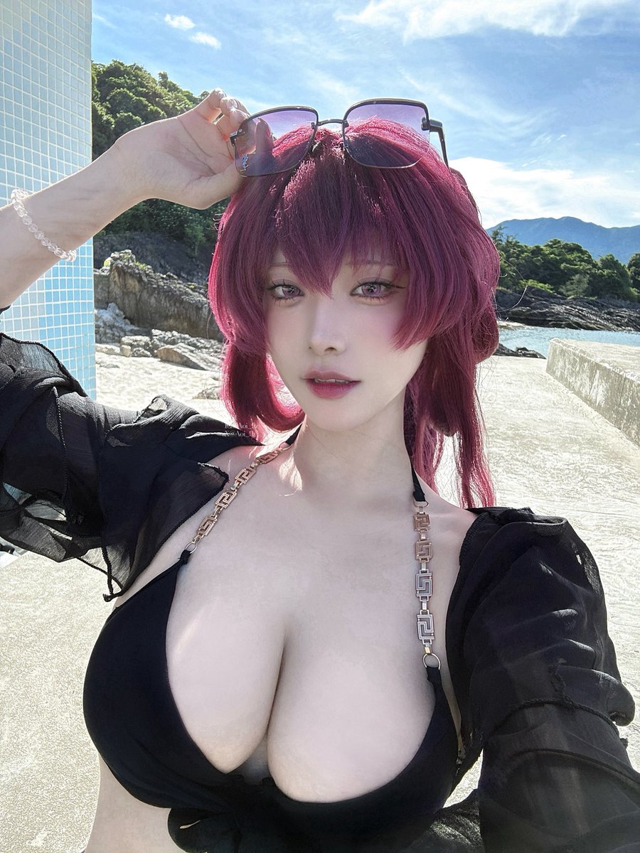 Summer time~☁️
.
#kafka #HonkaiStatRail #Cosplay https://t.co/a2KvtQ0bBU