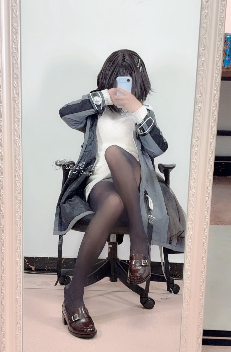 你是凑企鹅 https://t.co/HSLnmylBGd