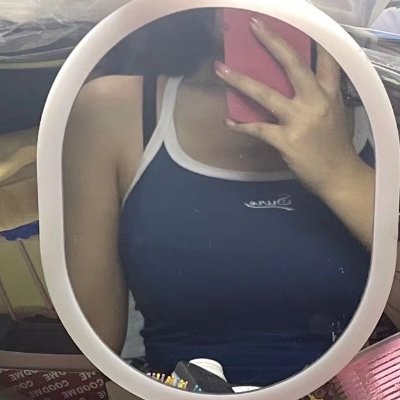 Nicole06936249