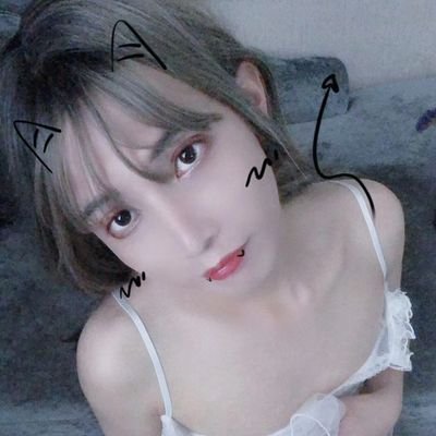 Aimee00058