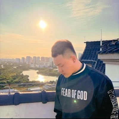 JonathanSu17075