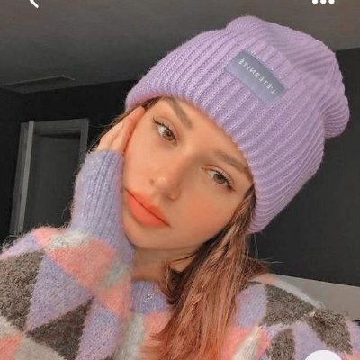 AngelikaHere3