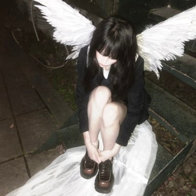 crywithme25